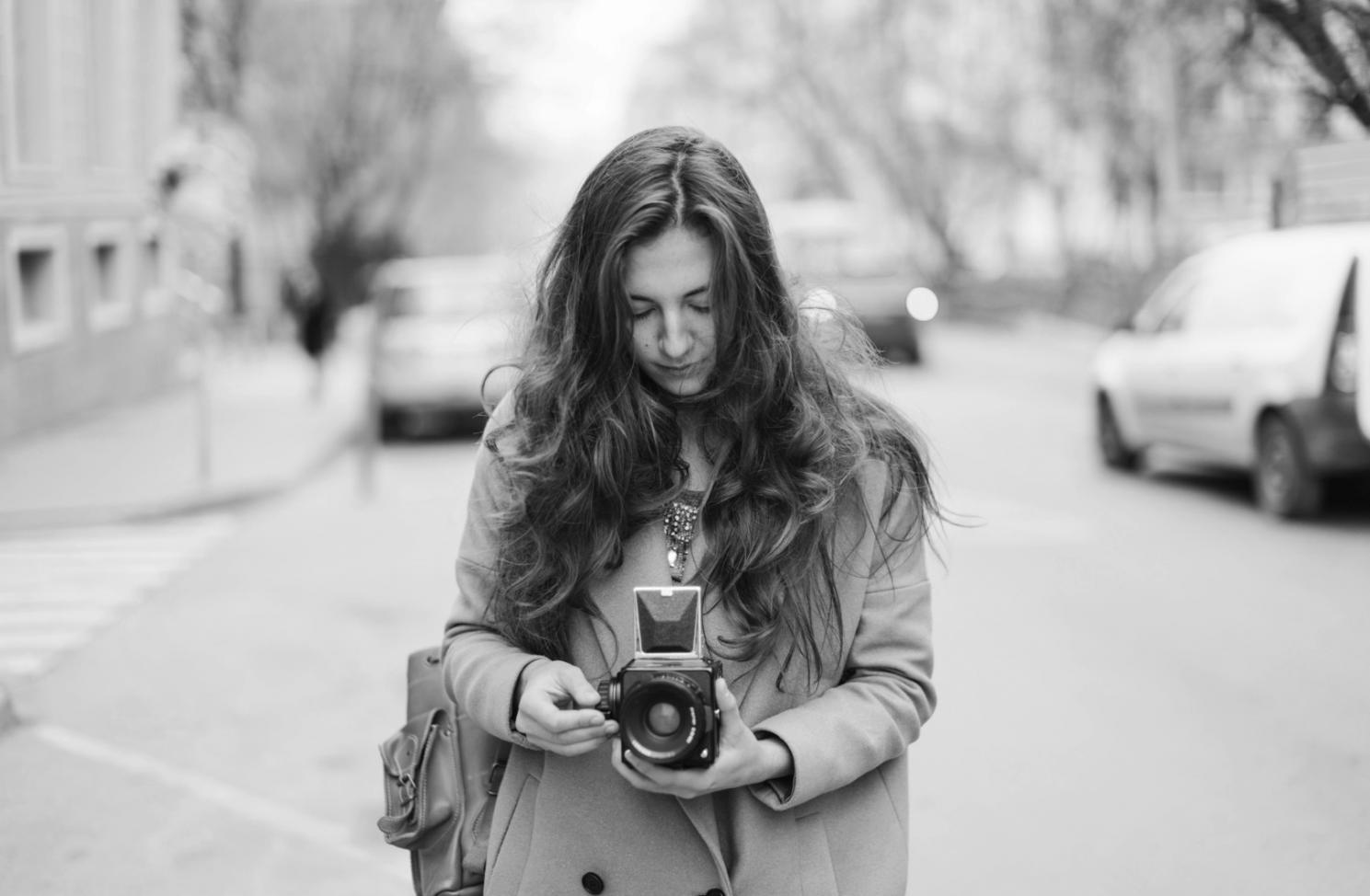 Крупный план насекомого на цветке